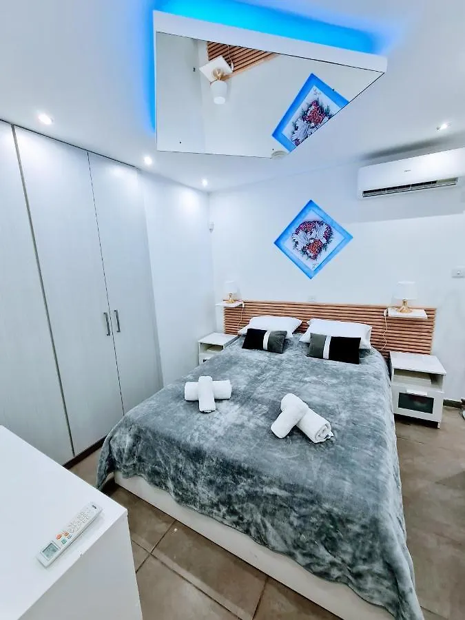 Hidden Lights Apartment Agia Napa Zypern